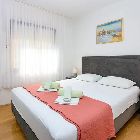 By The Sea - 24889 Rogoznica (Sibenik-Knin)