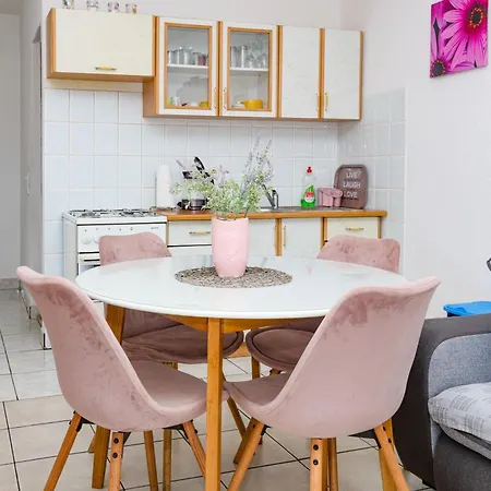 By The Sea - 24889 Apartment *