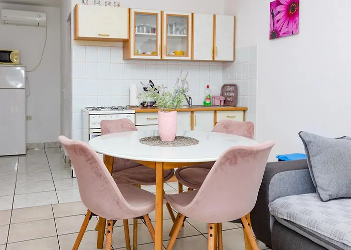 By The Sea - 24889 Daire *