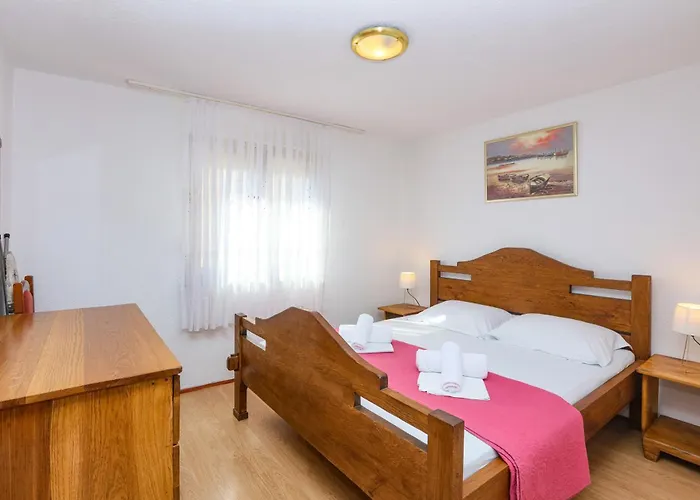 By The Sea - 24889 Daire